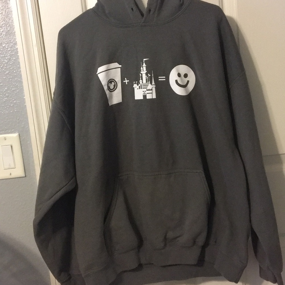🏰Starbucks Disney inspired hoodie🏰